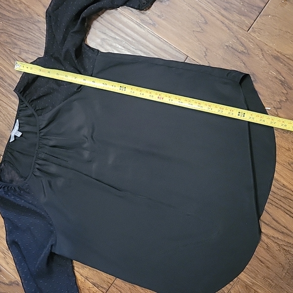 🖤Women's Black Top🖤 - Picture 7 of 8